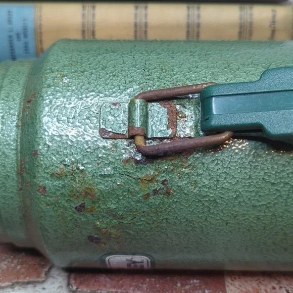 Original Vintage 80's Aladdin STANLEY Olive Green Crackle Vacuum Thermos 32 oz.‎ - Picture 15 of 15